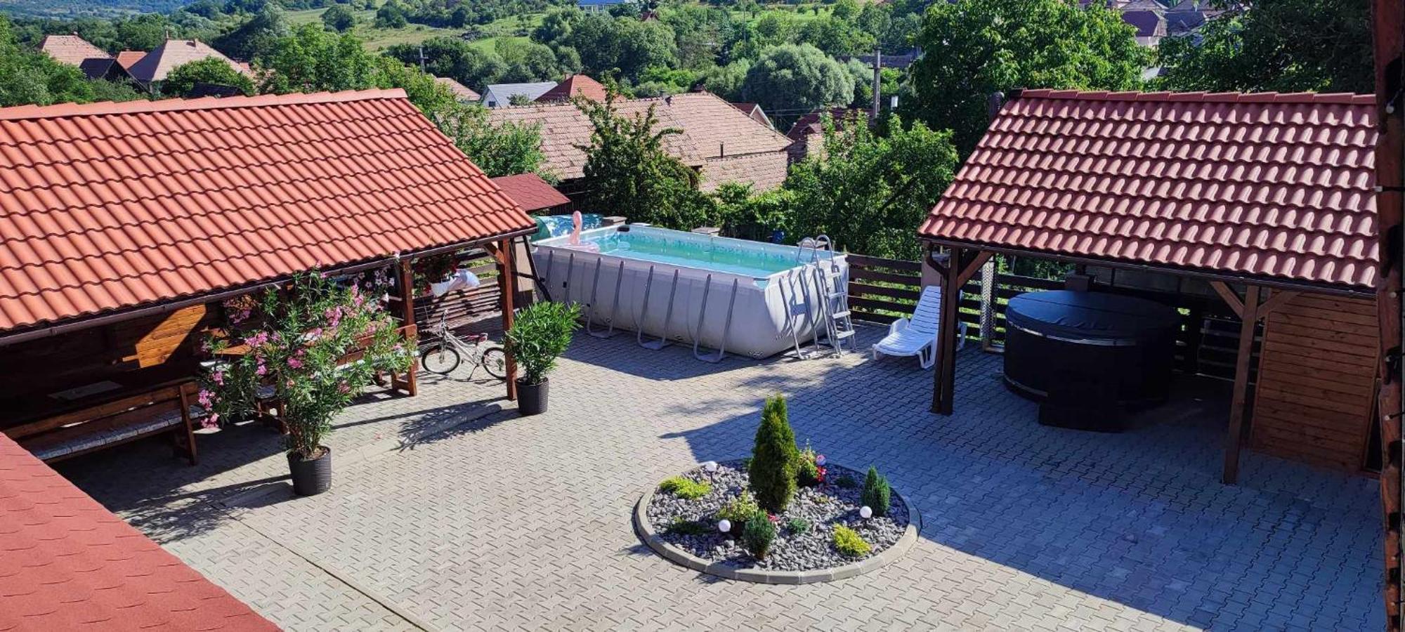 Farkaslaki Panorama Vendeghaz Hotel Lupeni  Екстериор снимка